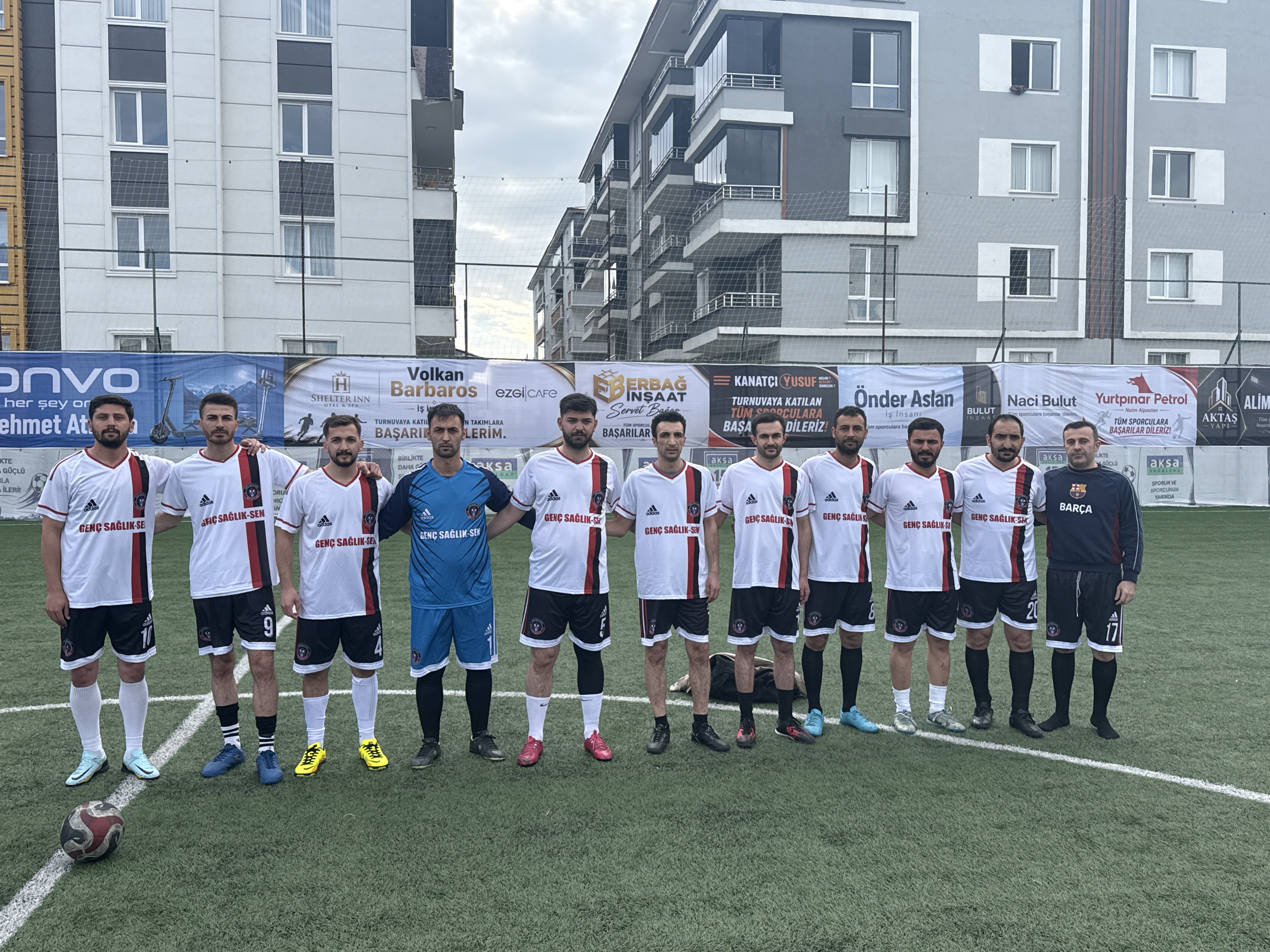 GENÇSAĞLIK FK kadro görseli