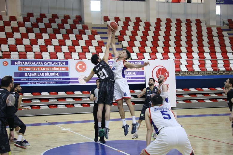 Ağrı’da basketbol heyecanı doruğa çıktı!
