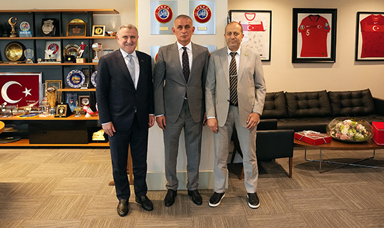 Bakan Bak ve Suriyeli Mevkidaşından Başkan Hacıosmanoğlu'na Ziyaret